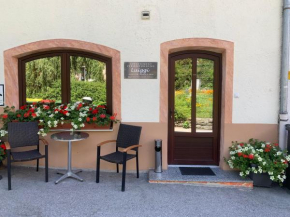 Отель Appartement Luiggi  Инсбрук